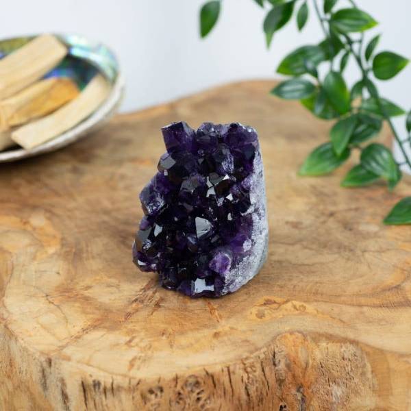 billig stående ametyst geode til healing