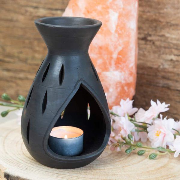 køb en smuk keramik oliebrænder i italiensk design
